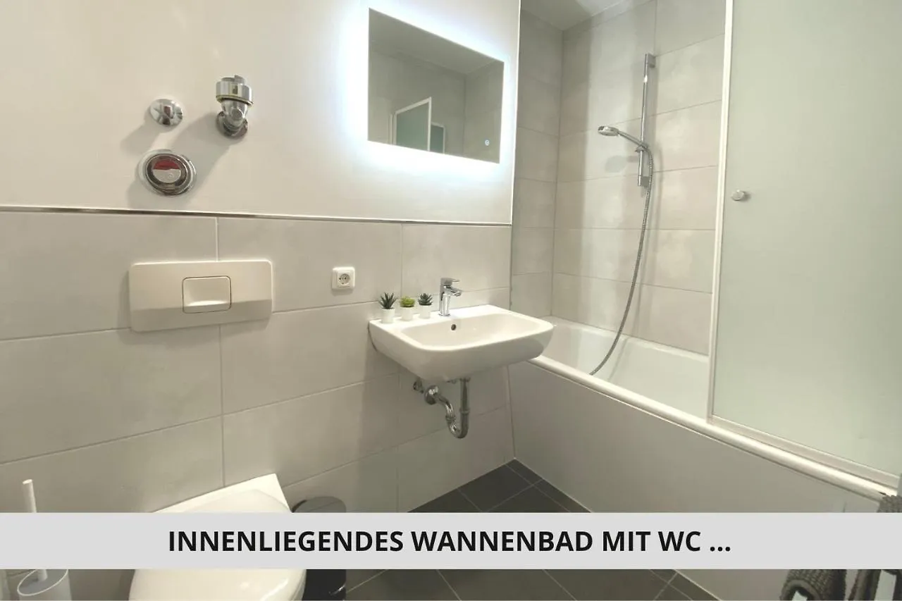 Easy Sleep 2 - Fewo Mit 5 Betten - 3 Schlafzimmer Bis 5 Personen - Monteure Willkommen Apartment Bayreuth 0*,  Germany